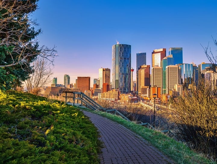 Explore EventUp venues near Calgary