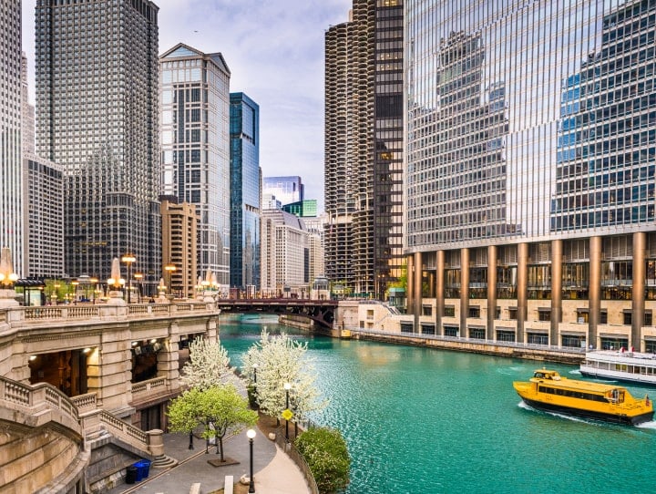 Explore EventUp venues near Chicago