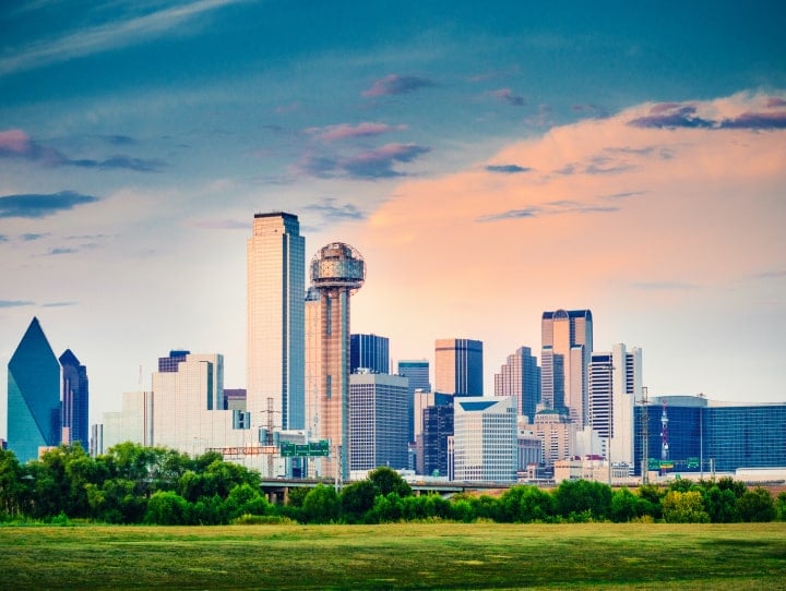 Explore EventUp venues near Dallas