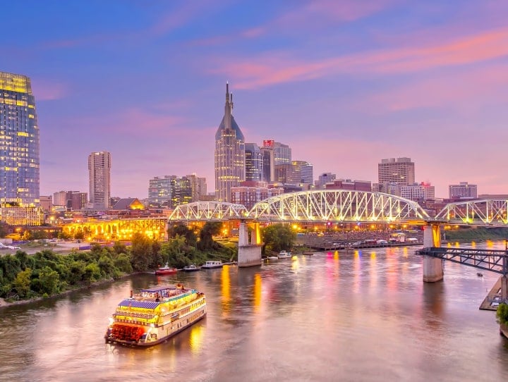 Explore EventUp venues near Nashville